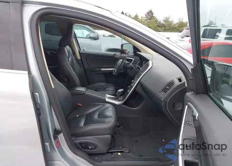 2013 Volvo Xc60 T6 из США, поврежденный, VIN YV4902DZ5D2423708